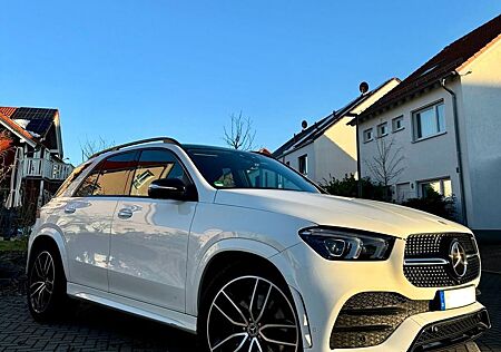 Mercedes-Benz GLE 350 GLE 350d 4M AMG-Line/22''/Distr/Pano/Burm/360°