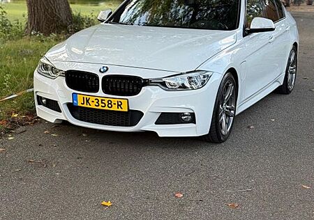 BMW 330e iPerformance M Sport M Sport