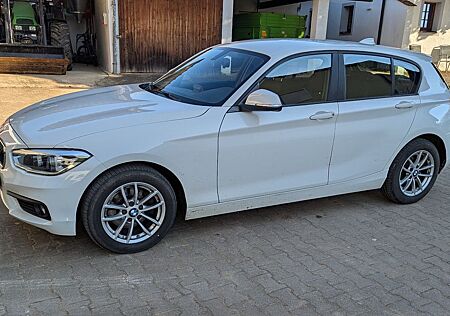 BMW 118d xDrive 5-Türer-Advantage LED SHZ