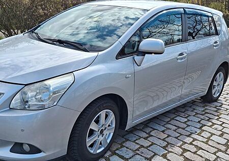 Toyota Verso 2.0l D-4D