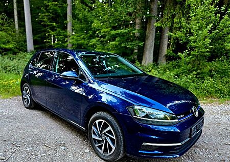 VW Golf Volkswagen 1.6 TDI Sound Sound