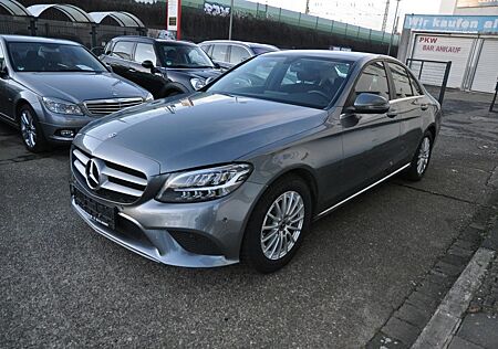 Mercedes-Benz C 220 d Autom.**AHK-Navi-Kamera**