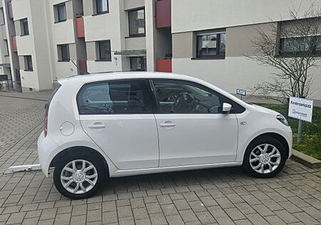 VW Up Volkswagen ! 1.0 44kW ASG move !