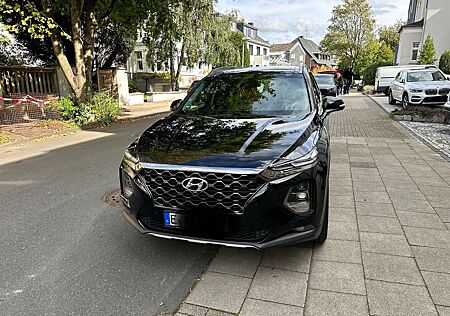 Hyundai Santa Fe 2.2 CRDi Premium 4WD 8AT SEVEN Premium