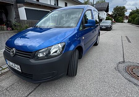 VW Caddy Volkswagen 1,6TDI 55kW 5-Sitzer , 2 Schiebetü., Klima