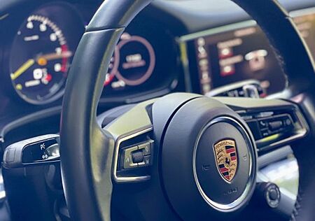 Porsche Panamera 4 E-Hybrid Sport Turismo VOLL/Garantie