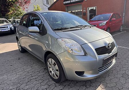 Toyota Yaris Sol 1.3 Automatik 5-Tür*LED*Klima*2.Hand