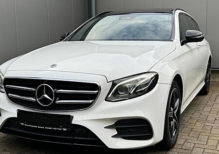 Mercedes-Benz E 220 d 4MATIC T Autom. - AMG-Line/Digitales Coc