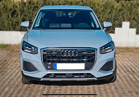 Audi Q2 35 TFSI S tronic + viele Extras + Garantie