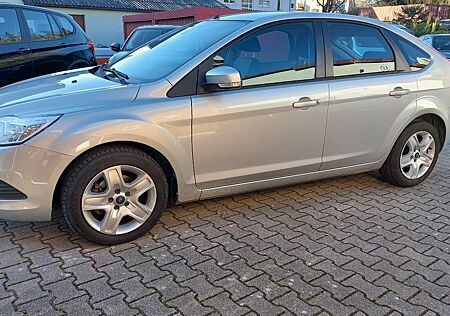 Ford Focus 1,6I. Style + Cool