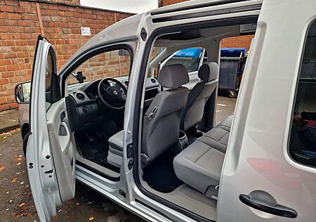 VW Caddy Volkswagen Life 1.6 Benziner -TÜV neu-Motor überholt
