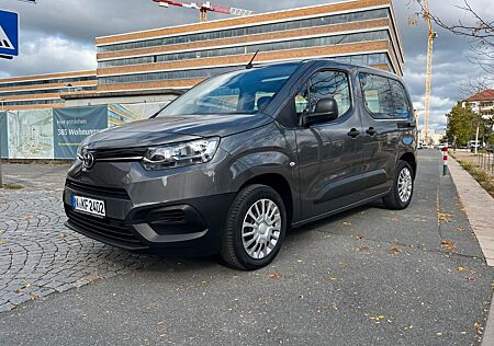 Toyota Pro Ace Proace City 1,2-l-Turbo 81kW L1 Combi Combi