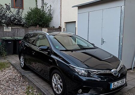 Toyota Auris Touring Sports Touring Sports Hybrid 1...