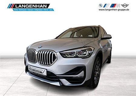 BMW X1 xDrive25i xLine HUD LED PANO SHZ NAVI+ PARKAS