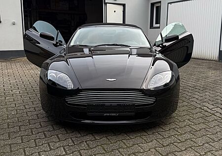 Aston Martin V8 Vantage Roadster 4.3l Sportshift - WENIG KM
