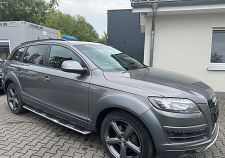 Audi Q7 4.2 TDI quattro 7-Sizter Leder Navi Kamera