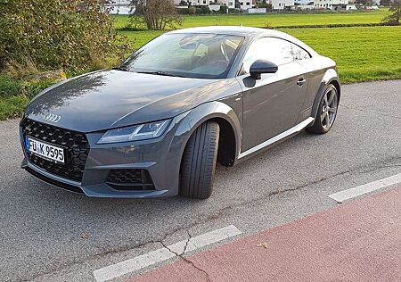 Audi TT 45 TFSI S tronic quattro Coupe - 20 Jahre