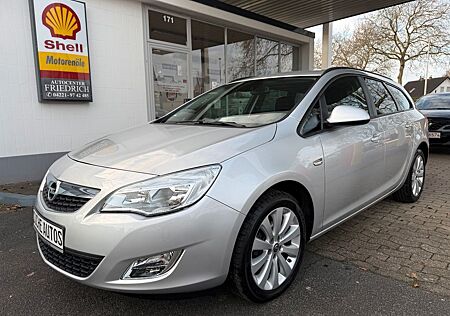 Opel Astra J Sports Tourer Design Edition+17"Alu+PDC