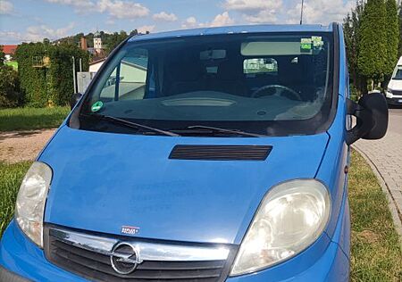 Opel Vivaro 2,5l CDTI L2H1