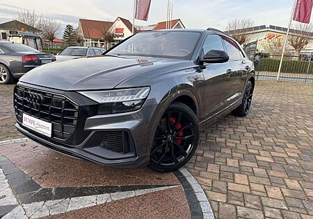 Audi Q8 55 TFSI e quattro 2x S-LINE PANO AHK RAUTE VO