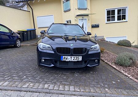 BMW 530d xDrive Touring /360/Pano/Comfort