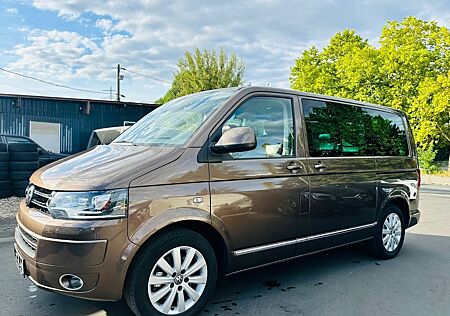 VW T5 Transporter Volkswagen T5 Multivan Exclusive AUTOMATIK/7-SITZ/AHK/STDHZ