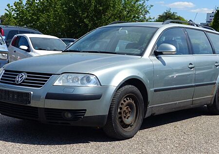 VW Passat Volkswagen 2.0 TDI Comfortline *Tempomat*Klimaauto*