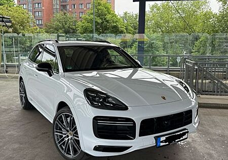 Porsche Cayenne Turbo