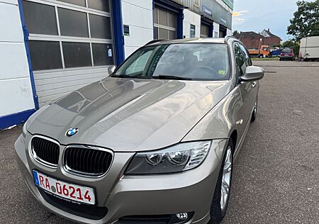 BMW 318i 318 Baureihe 3 Touring COC Dok
