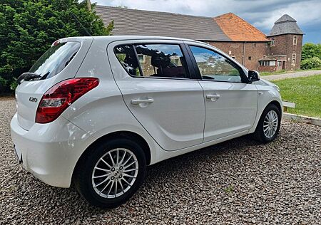 Hyundai i20 1.2 FIFA WM Edition