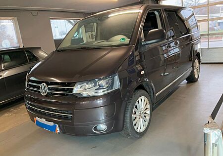 VW T5 Multivan Volkswagen 2.0 TDI Highline +BI-XEN+AHK+S.DACH+