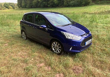 Ford B-Max 1,0 EcoBoost 92kW S/S Titanium Titanium