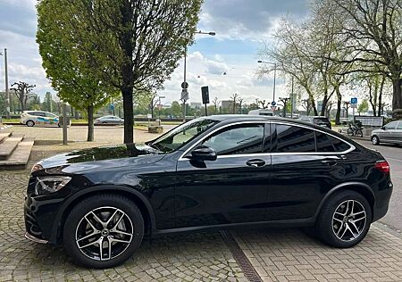 Mercedes-Benz GLC 250 4MATIC Coupé Autom. -