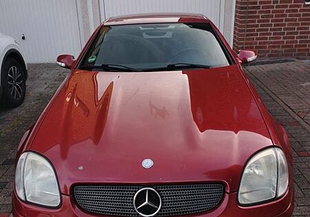 Mercedes-Benz SLK 200 Kompressor /LM-Felgen/Sportauspuff
