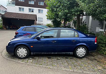 Opel Vectra 2.2 -