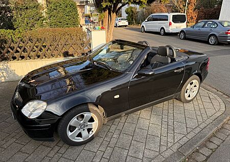 Mercedes-Benz SLK 200 | 1. Hand | TÜV neu | gepflegt