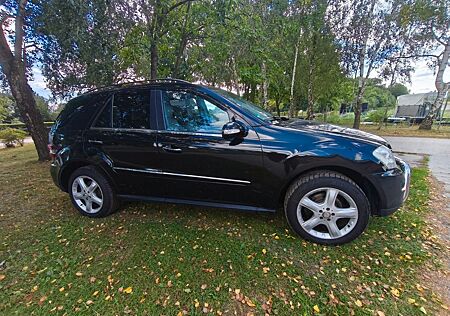 Mercedes-Benz ML 320 CDI 4MATIC -
