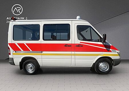 Mercedes-Benz Sprinter SprinterKombi 208 CDI*9-SITZE*Diff.Sperre*1-Hand