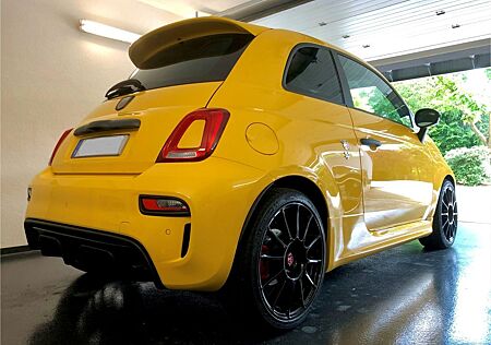 Abarth 595 Competizione Schalensitze Bi-Xenon Glasdach