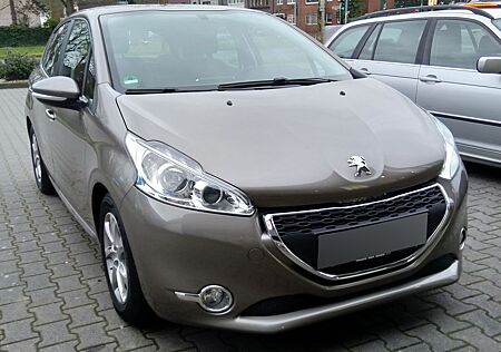 Peugeot 208 1.4 Active 95 VTi Active - Klima Navi etc.