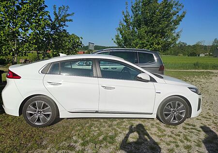 Hyundai Ioniq 1.6l GDi HYBRID Premium Premium
