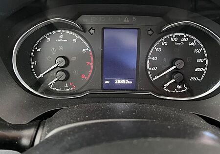 Toyota Yaris 1,5-l-Dual-VVT-iE Team Deutschland Tea...