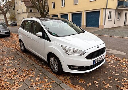 Ford Grand C-Max 1,5 EcoBoost 110kW Cool & Connec...