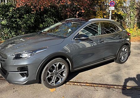 Kia XCeed 1.6 T-GDI DCT Platinum (Garantie,Scheckh)