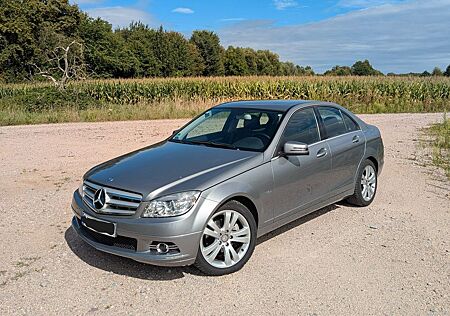 Mercedes-Benz C 180 - Rentner- / Garagenwagen