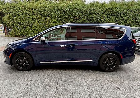 Chrysler Pacifica 3.6 V6 Limited *Panorama*ACC*Kamera*