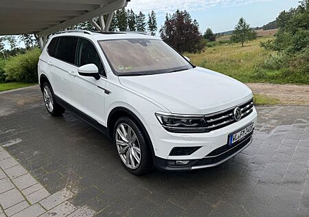 VW Tiguan Allspace Volkswagen 2.0TSI|Allrad|Pano|Standh|AHK