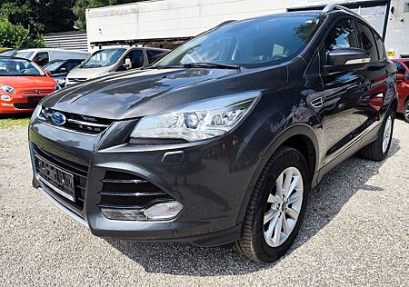 Ford Kuga Titanium 2.0 TDCI 4x4 Xenon Kamera