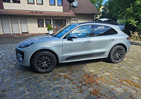 Porsche Macan S - SportDesign Paket / BOSE Surround