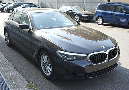 BMW 530 d Lim Aut*Navi*Live Cockpit